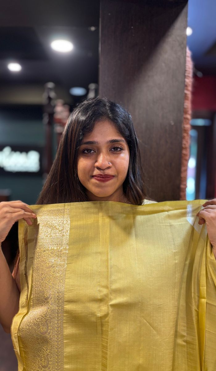 KORA CHINIYA SILK SAREE 090425100