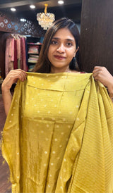 SOFT SILK SAREE 26052542