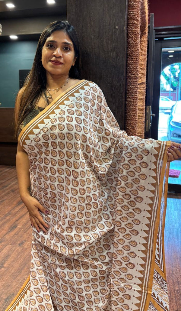MUL COTTON SAREE 1702237