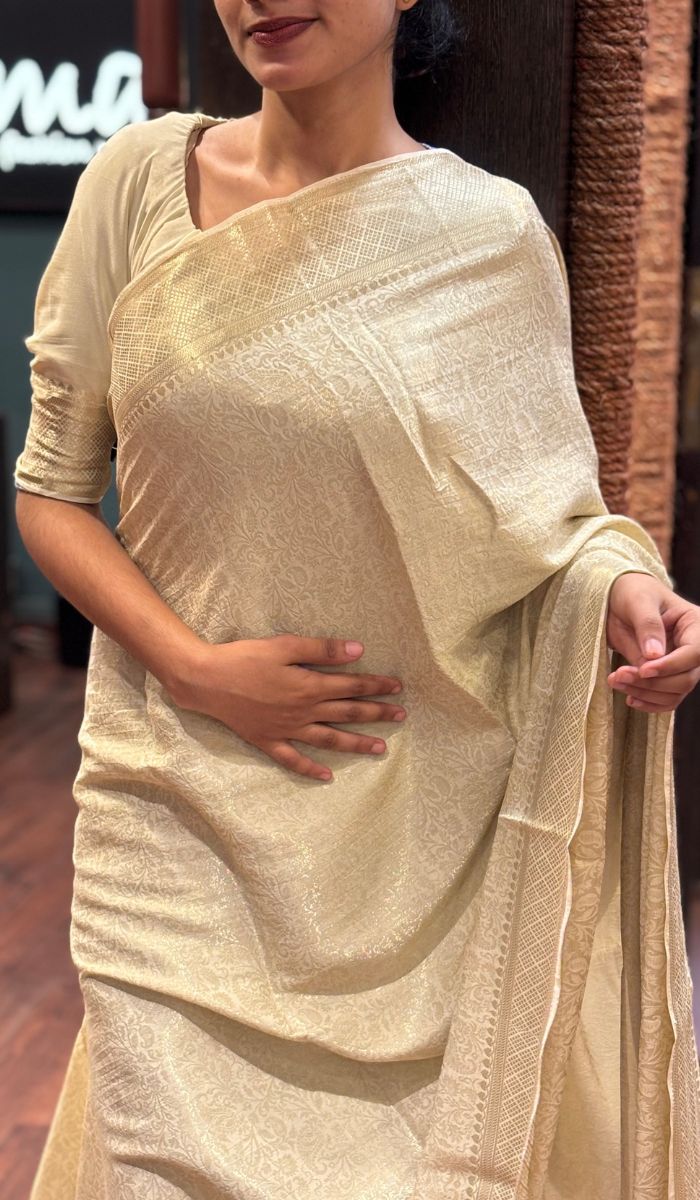 SEMI CREPE SAREE 16072573