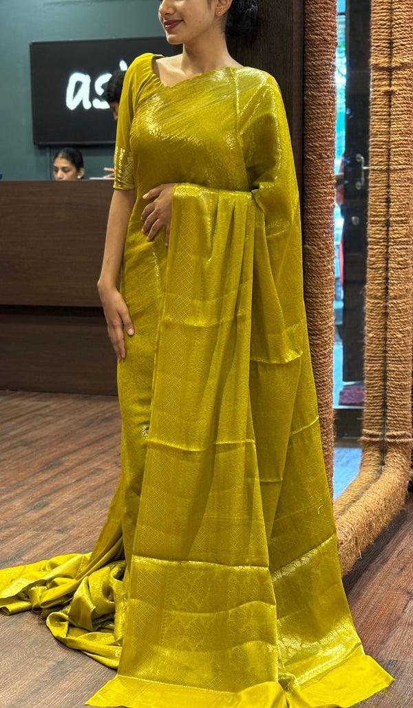 SEMI CREPE SAREE 16072570