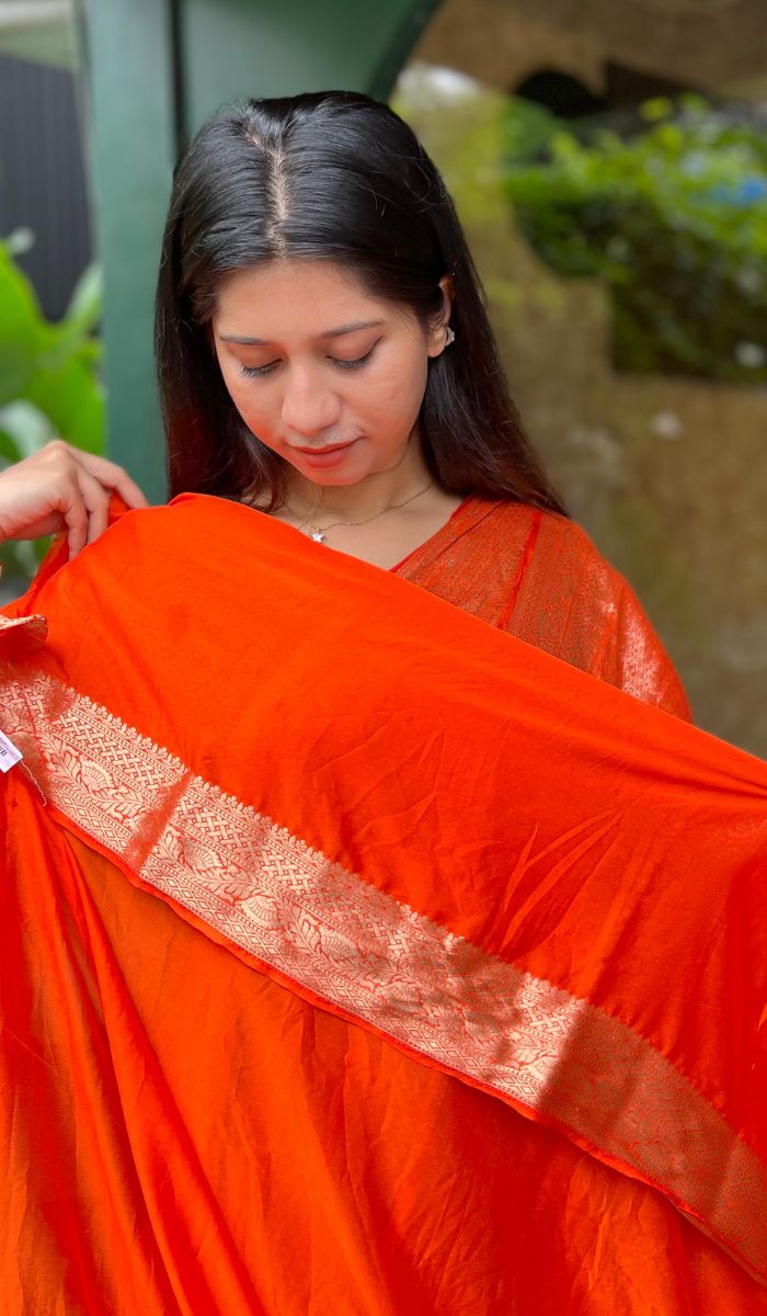 SEMI CREPE SAREE 16072574