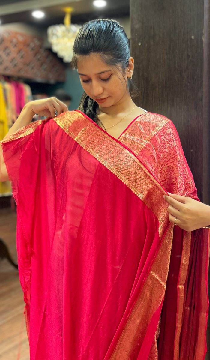 SEMI CREPE SAREE 16072575