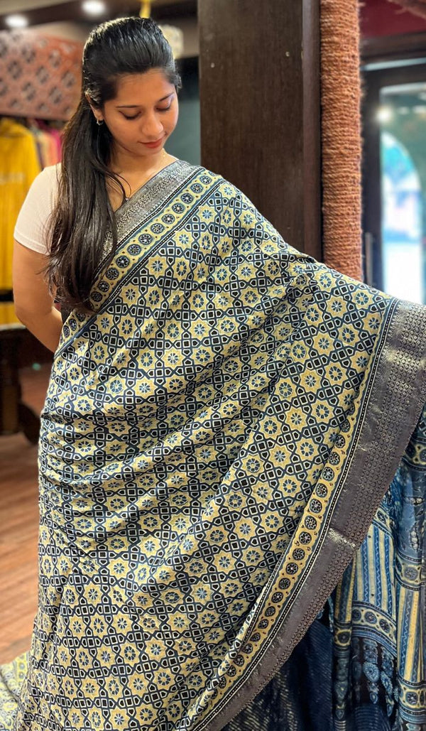 DOLA SILK SAREE 2309256