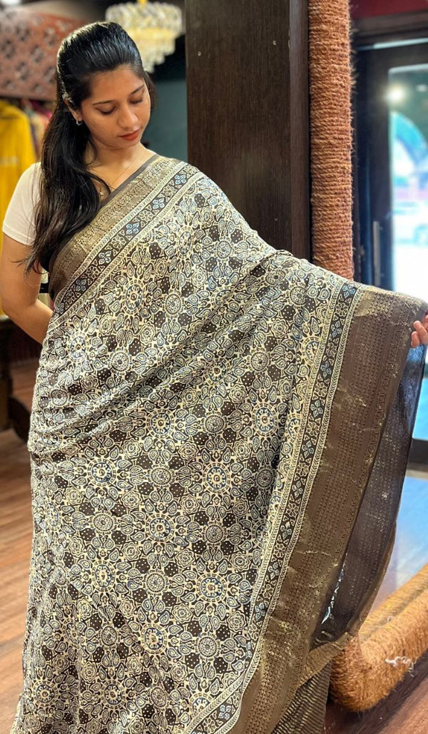 DOLA SILK SAREE 2309258
