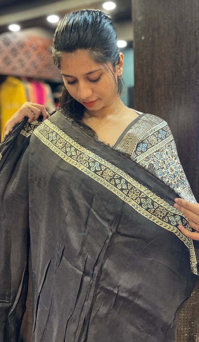 DOLA SILK SAREE 2309258