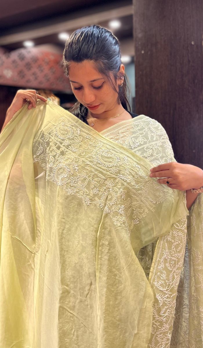 CHIKANKARI SAREE 01102511