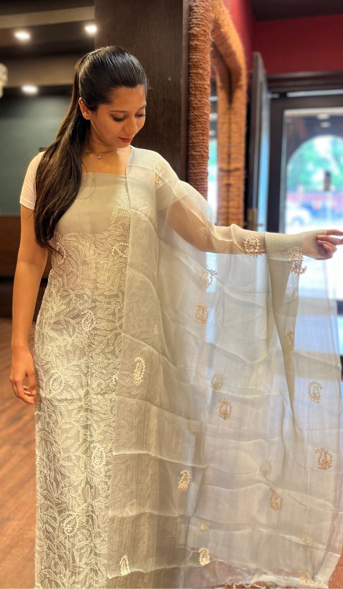 ORGANZA UNSTITCHED SALWAR 01102517