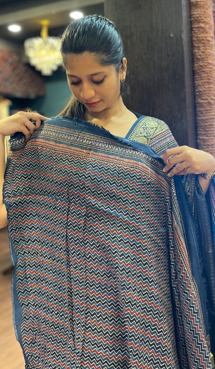 DOLA SAREE 20102527