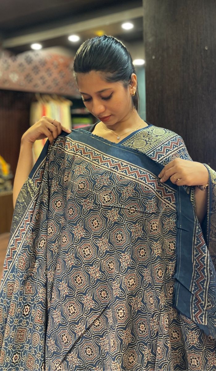 DOLA SAREE 20102531
