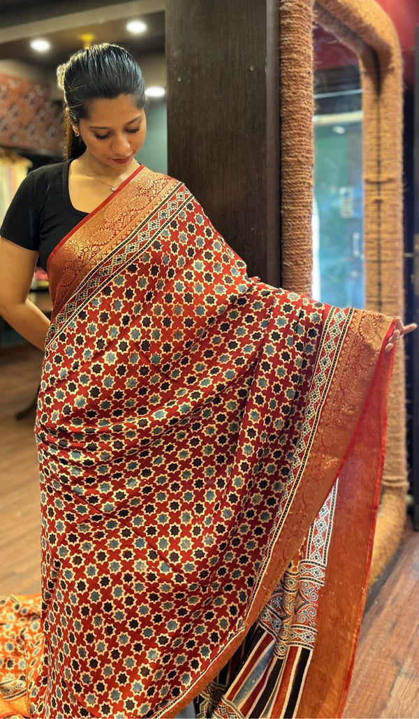 DOLA SAREE 20102534