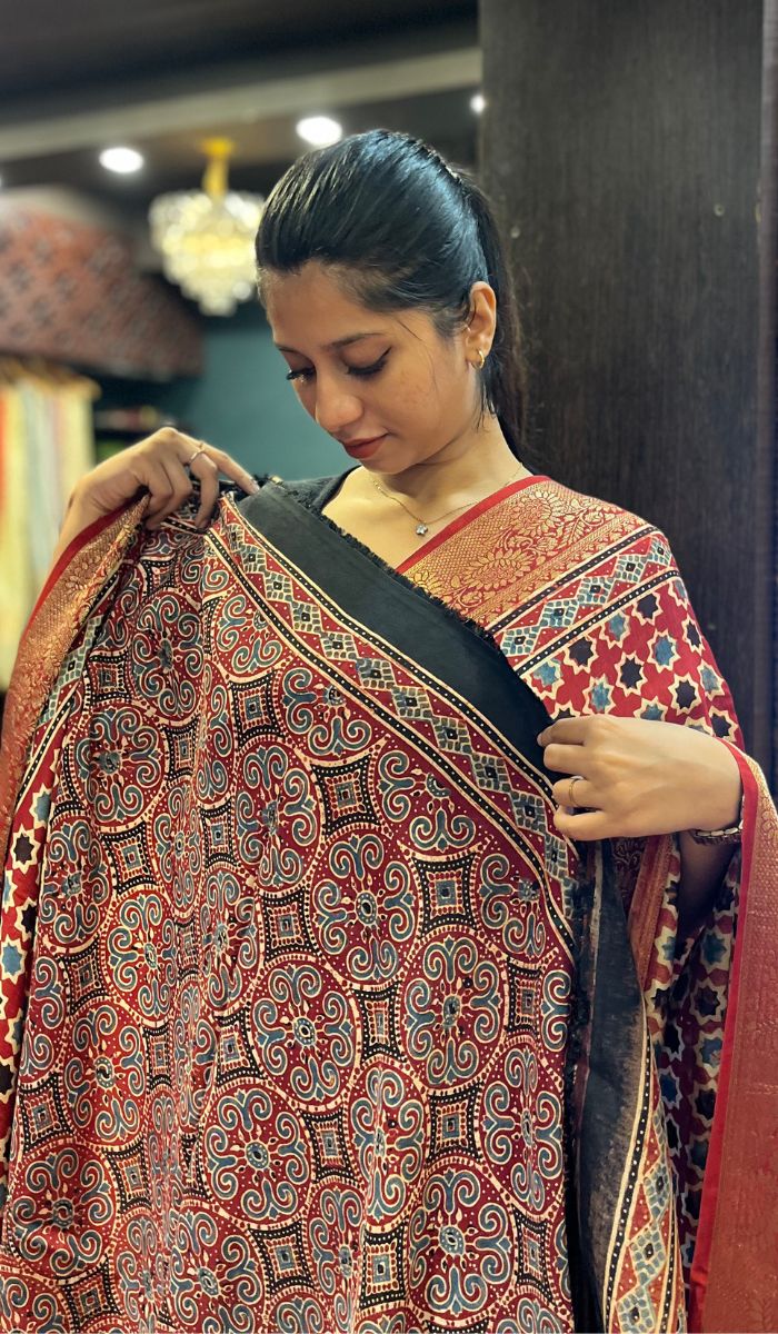 DOLA SAREE 20102534