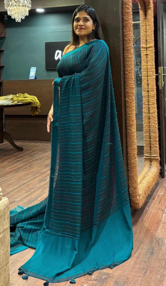 KANTHA SAREE 31102532