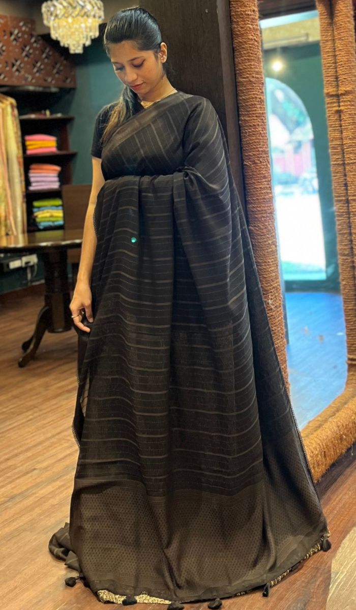 KANTHA SAREE 31102531