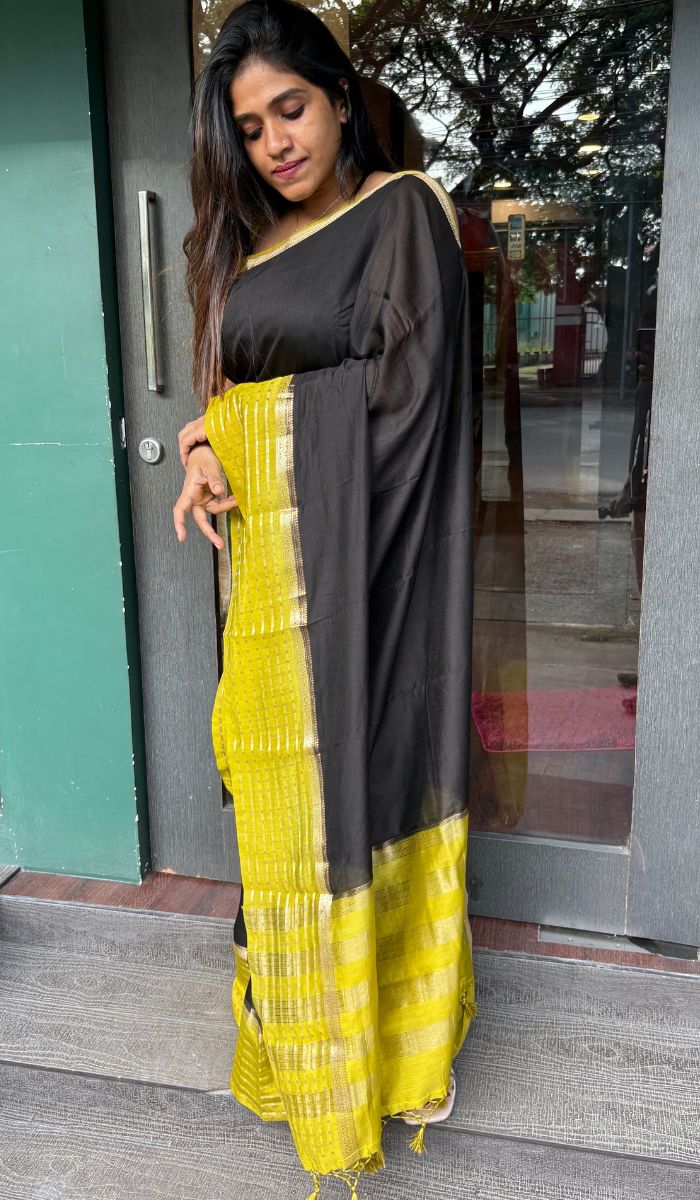 SOFT SILK SAREE 05072522