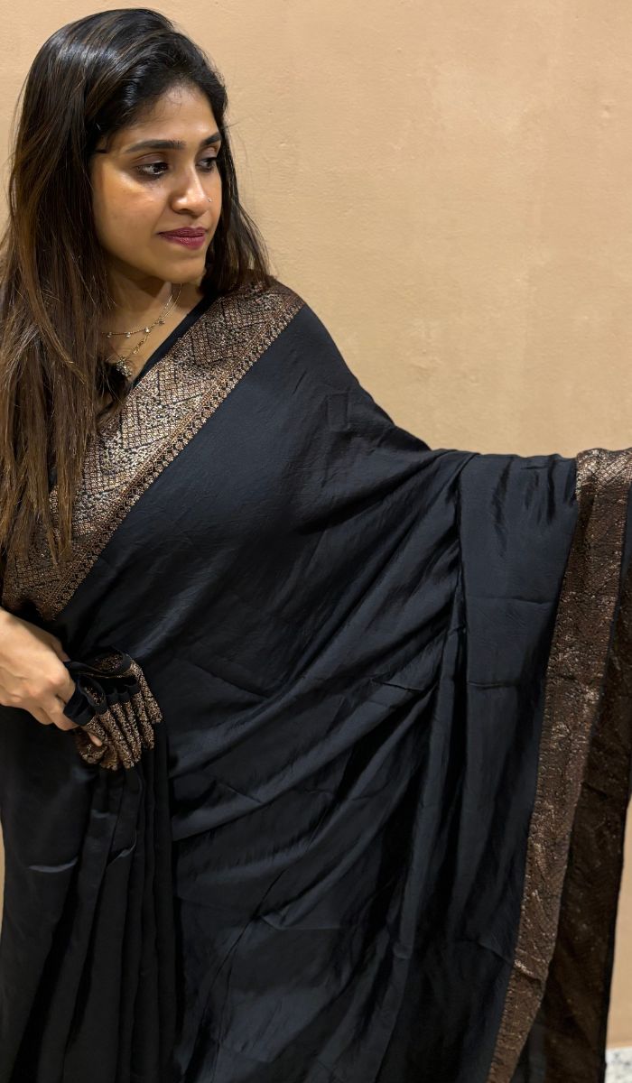 CHINIYA BANDHANI SILK SAREE 1812246